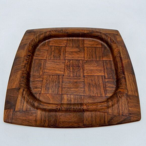 Weavewood Covered Cheese Tray With Clear Lid Handwoven Walnut MCM - Picture 3 of 11